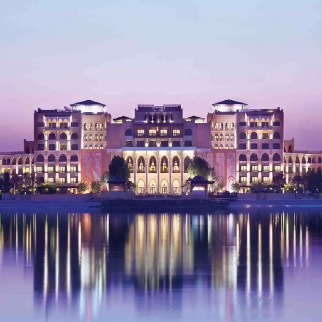 Shangri-La Qaryat Al Beri